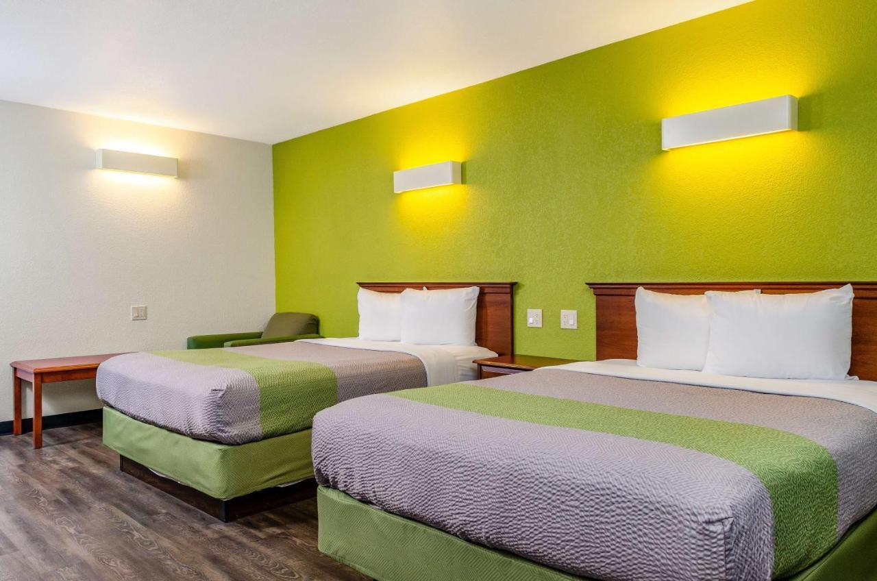 Motel 6 Oakdale, Ca エクステリア 写真