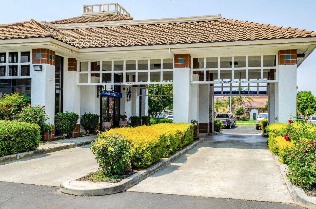 Motel 6 Oakdale, Ca エクステリア 写真
