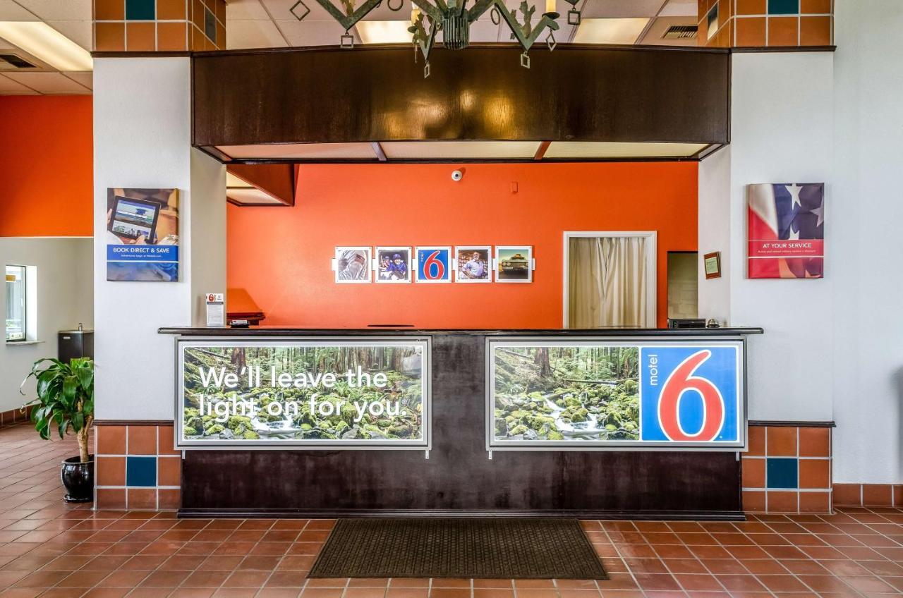 Motel 6 Oakdale, Ca エクステリア 写真
