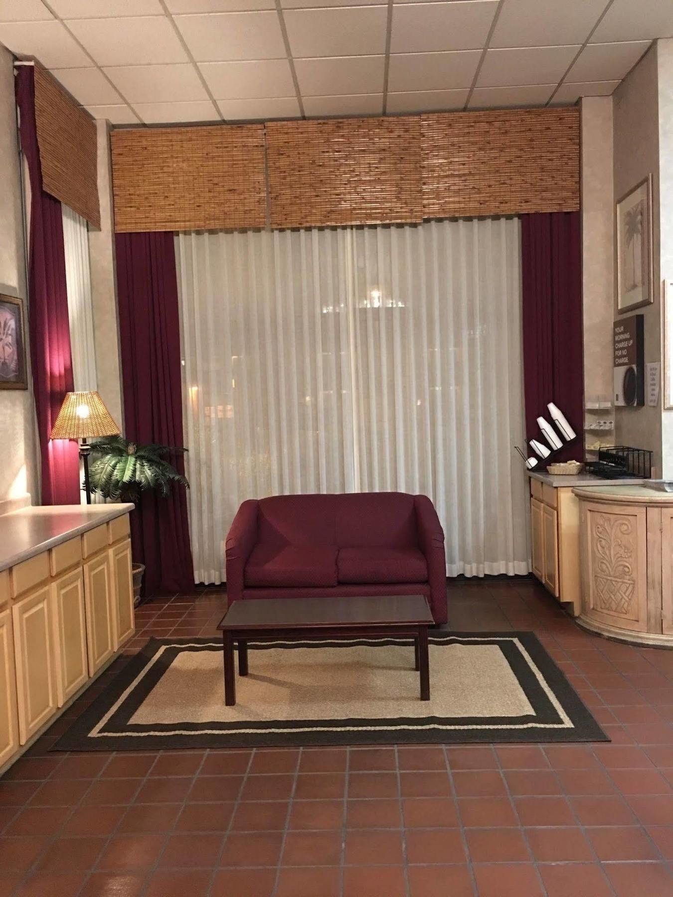 Motel 6 Oakdale, Ca エクステリア 写真