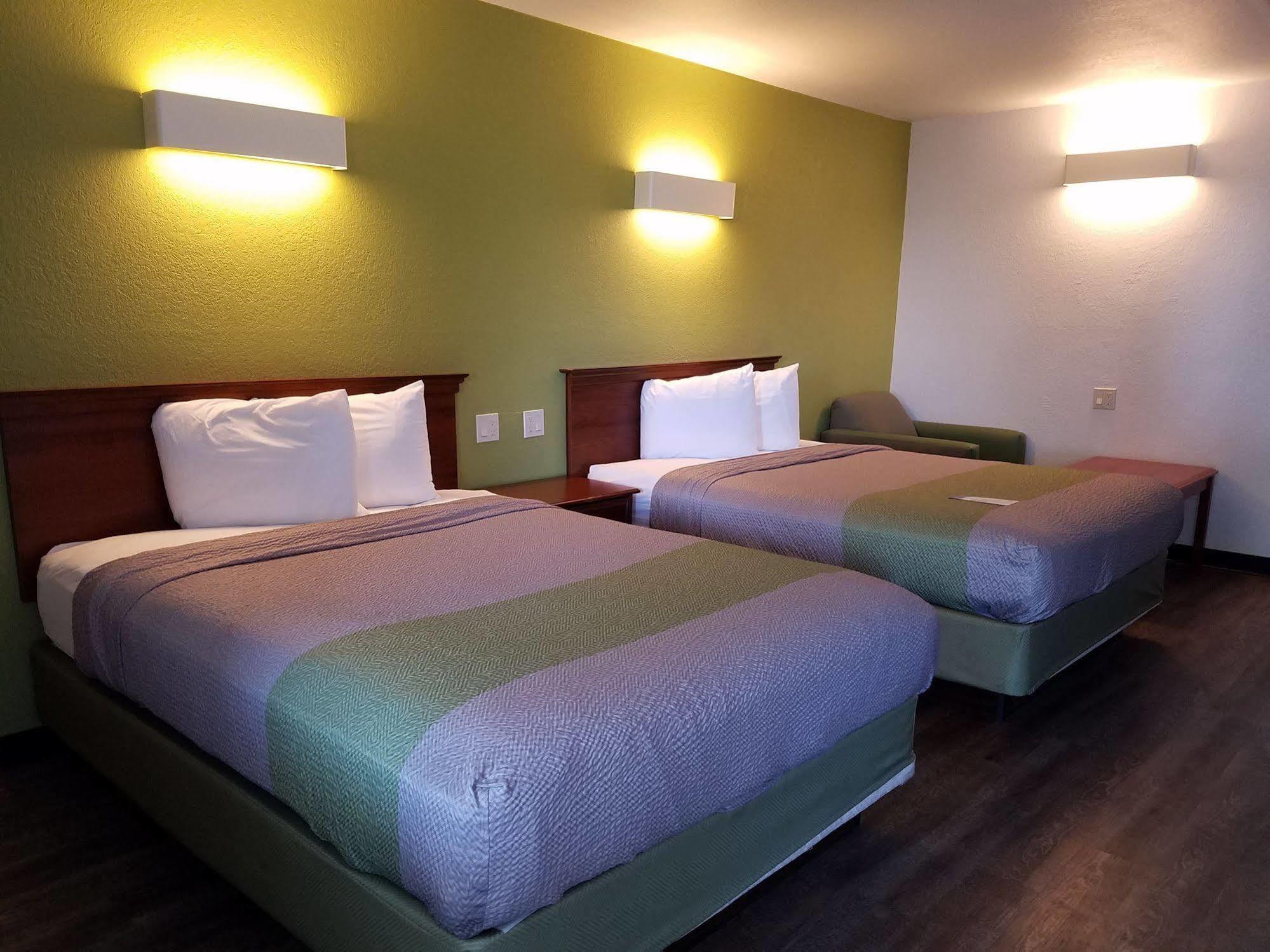 Motel 6 Oakdale, Ca エクステリア 写真