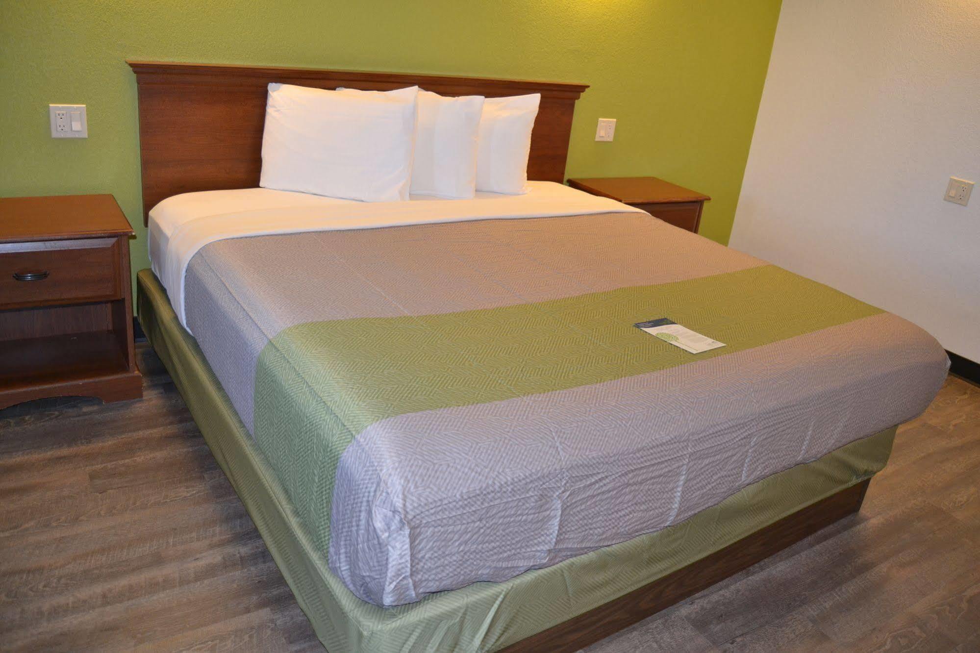 Motel 6 Oakdale, Ca エクステリア 写真